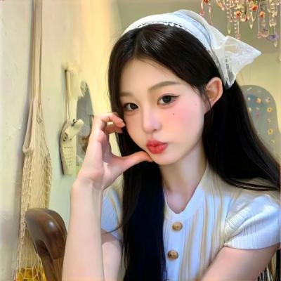 邪恶的蕾丝莉